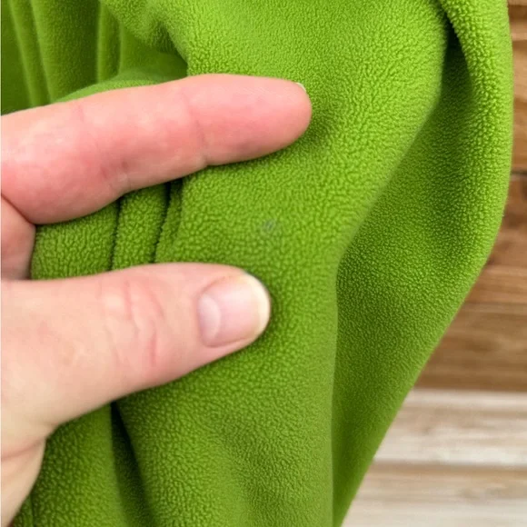 St. John's Bay Men's XL Lime Green Quarter Zip Pullover - Picture 9 of 11